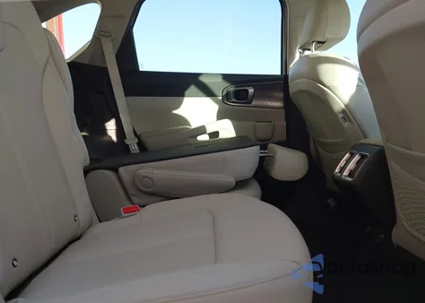 2022 Kia Sorento Hybrid S from USA, damaged, VIN KNDRG4LG3N5113518